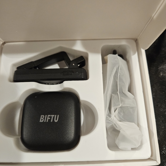 E-reader - Picture 2 of 2